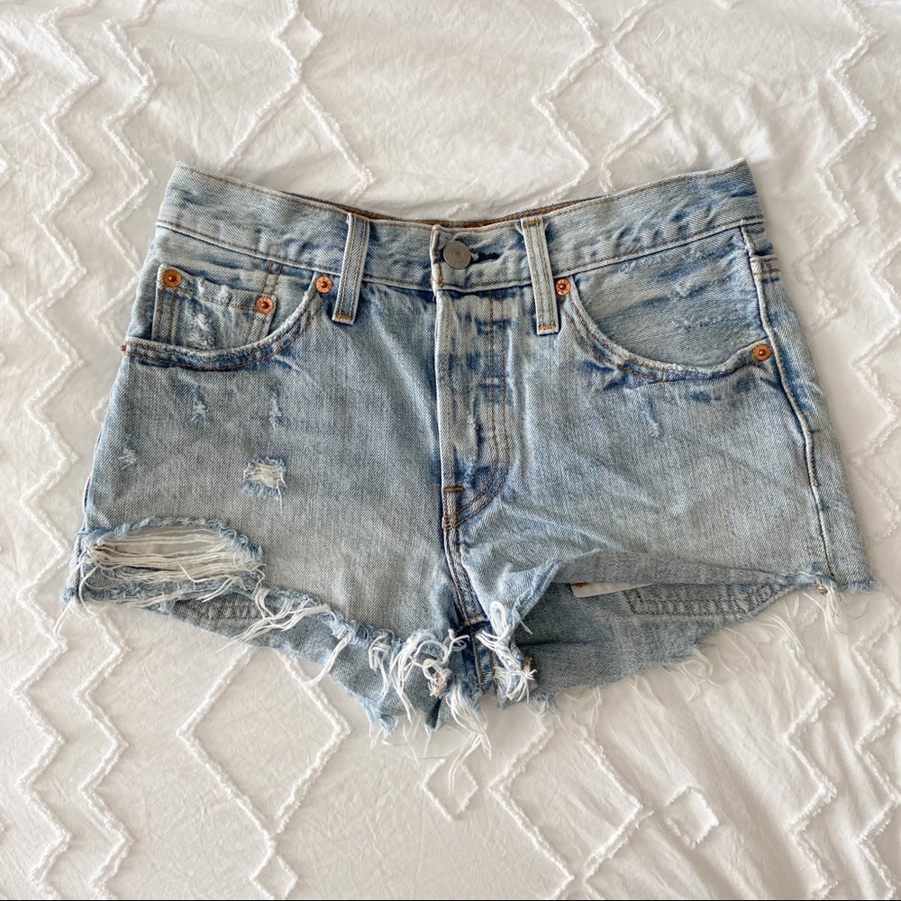 501 Levi’s Shorts